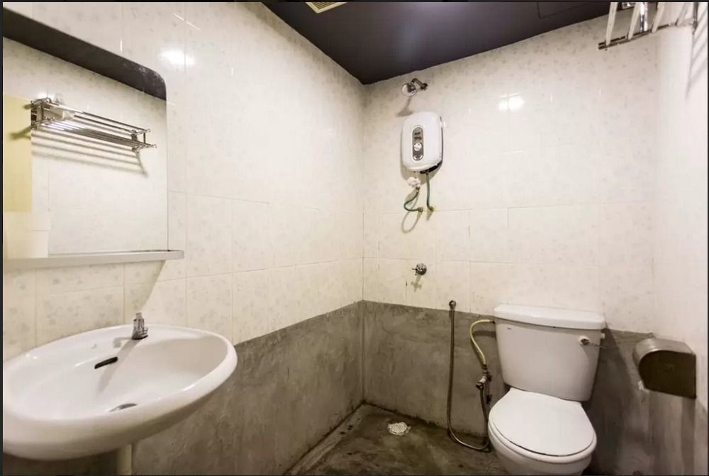 Revopackers Beds And Bunks Hostel Kuala Lumpur Exterior photo